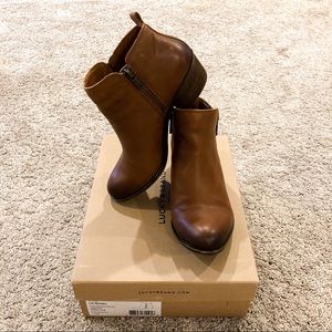 LUCKY BRAND brown leather booties